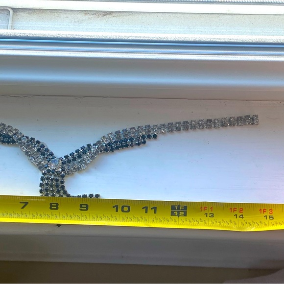 Vintages crystal necklace - Picture 8 of 13